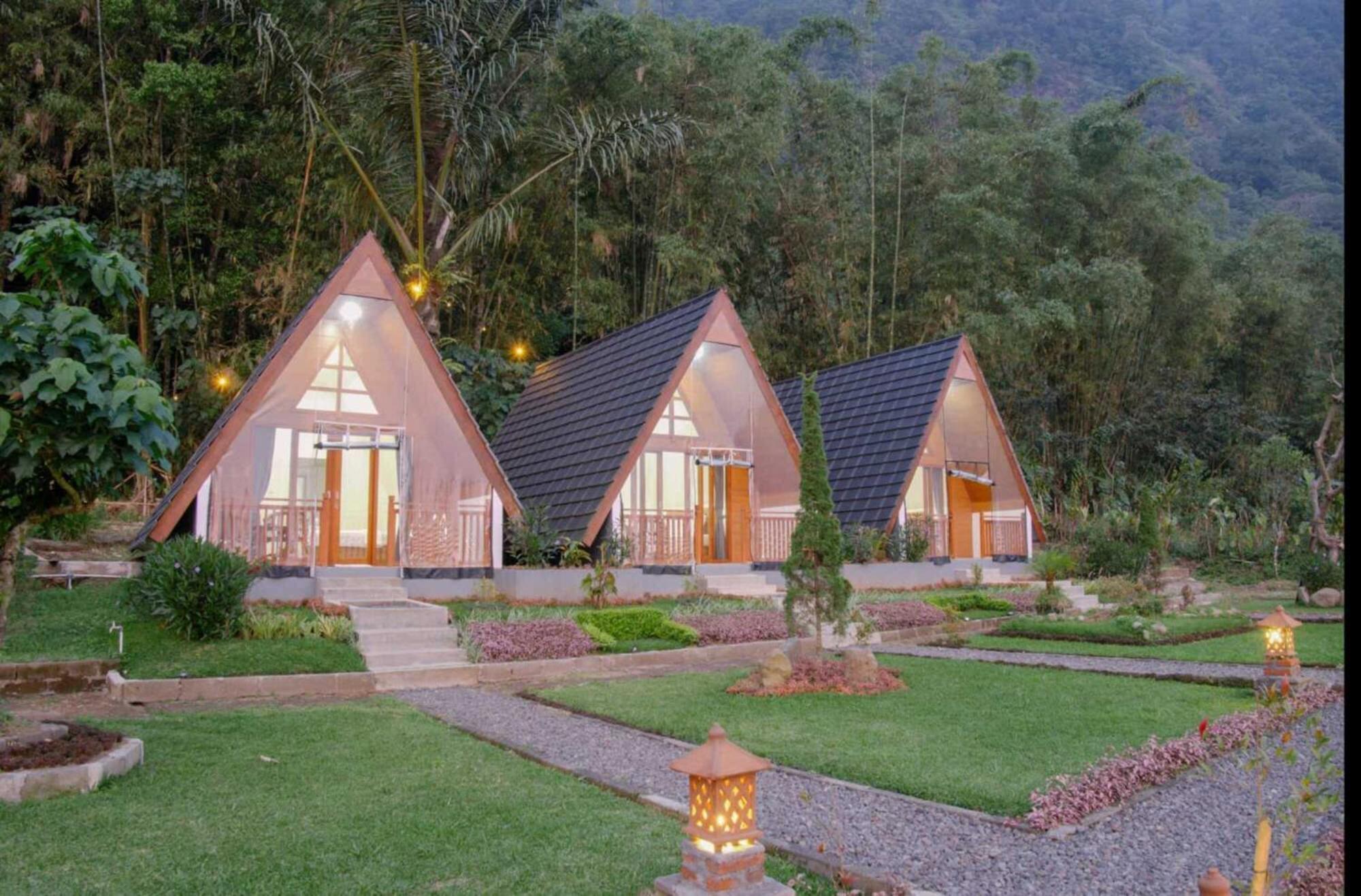 Popitan Garden Campground & Glamping Bedugul Бедугул Екстериор снимка